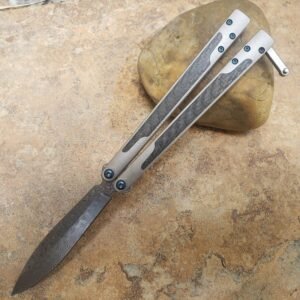 Trener noża motylkowego THEONE Titanium handle with carbon fiber inlay EX-10 damasceński butterfly slash nóż